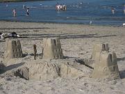  Castles made of sand, melts into the sea eventually